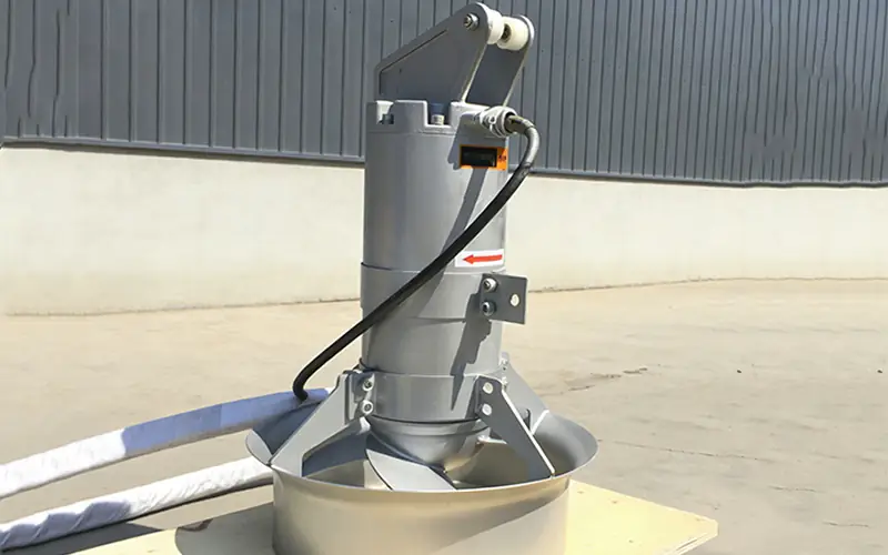 Stainless steel submersible mixer with circular flow guide, ideal for efficient sewage mixing and anti-sedimentation in wastewater treatment.