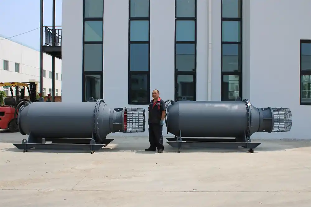 submersible axial flow pump